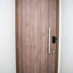 igloohome-smart-deadbolt-2s-nejtenci-chytry-zamek-kovova-seda_7